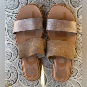 Sorel Ella II Slide Flat Sandal Beige Metallic Size 7 Vacation Casual Leather